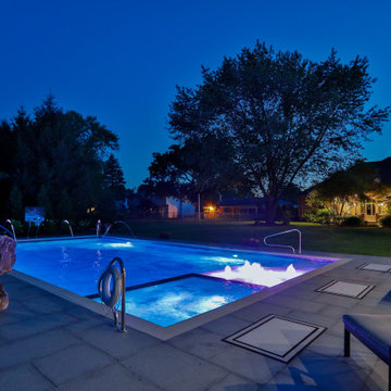 Arlington Heights, IL Swimming Pool and Hot Tub with Jump Rock