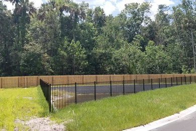Over 2000' of Wood Shadowbox & 800' Of Aluminum Fence Installed In Nocatee