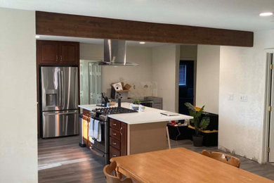 Example of a kitchen design in Denver