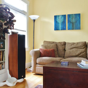 Small Craftsman with a Big Artistic Bang