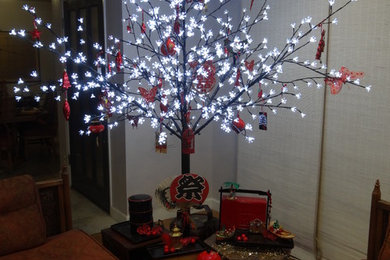 Example of a zen family room design in Sacramento