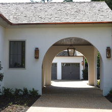 southerntudor - porte cochere