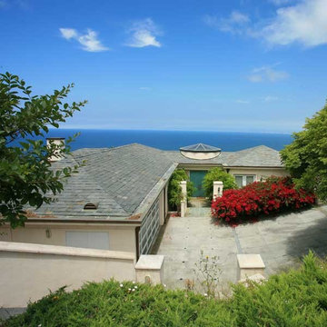 Del Monte Residence