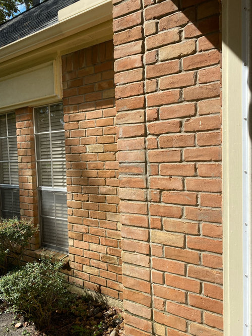 Need help with this brick color and exterior paint options Need help with this brick color and exterior paint options