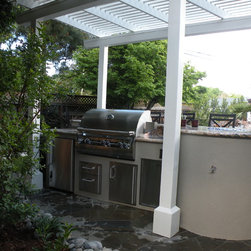 Building a Functional Outdoor Kitchen - Outdoor Kitchen Appliances
