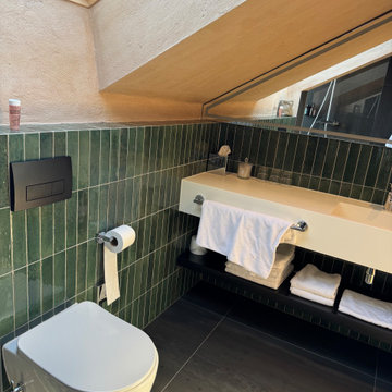 Kensington - SW3 - Green and Peach Bathroom