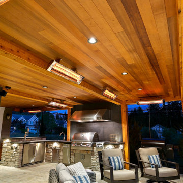 2-level entertaining in Sammamish