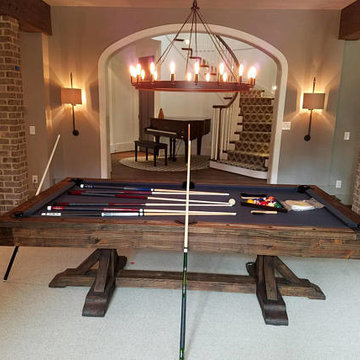 Gorgeous Thomas 8' Pool Table