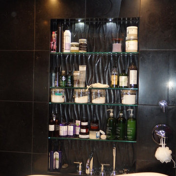 Colonial Avenue Master Bath