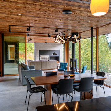 Split Cabin