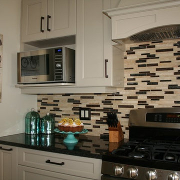 Transitional Style Kitchen