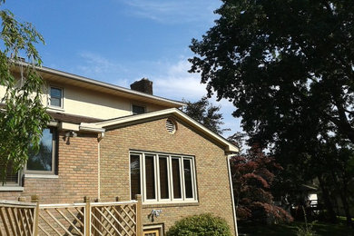Huge arts and crafts home design photo in Columbus