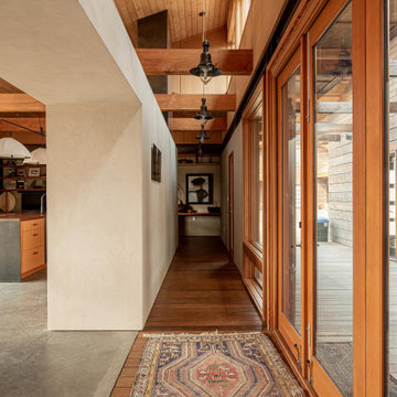 Deschutes Retreat