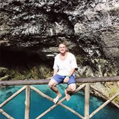 Jesse Hollander's photo