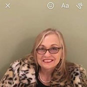 Pat Humphries's photo