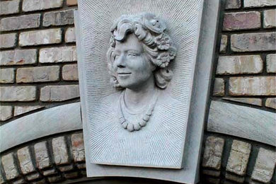 Stone Portrait Keystone