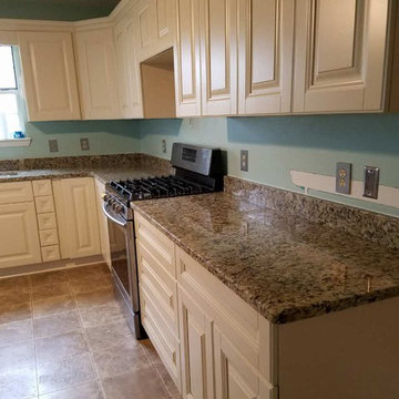 New Kitchen Cabinets and Counters in Alabaster, Alabama