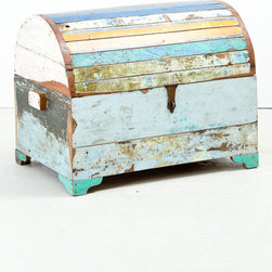 Cahaya Trunk - Bedroom Products