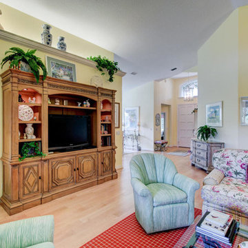 Jonathan's Landing Real Estate - 3884 Outlook Court