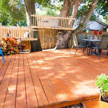 Desk and Treehouse