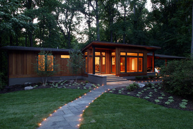 Trendy home design photo in DC Metro