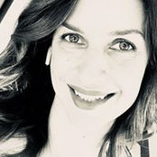 Claudette Heyworth's photo