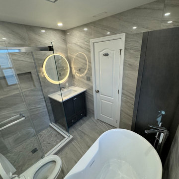 Small Bathroom with Shower