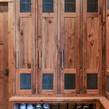 Mountain Transitional Luxury Custom Residence