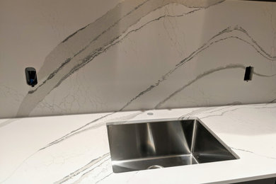 Kitchen photo in Vancouver