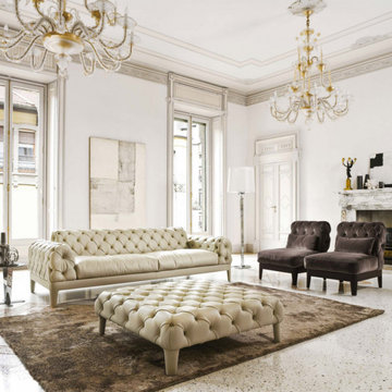 LUXURY SOFAS & LOVESEATS