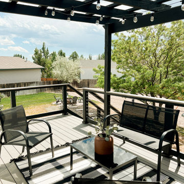 Sleek Black and White: Muzata Cable Railings Elevate Deck Design