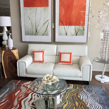 Sofas & Sectionals