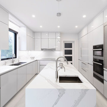 Wintery Leicht Kitchen