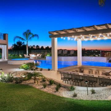 Rancho Santa Fe Swim Up Bar