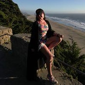 Paris Jones's photo