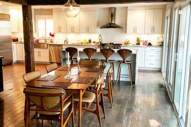 Country dining room photo in Atlanta