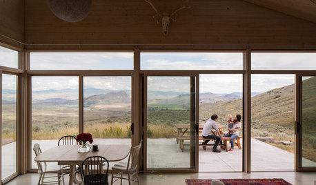 5 Dream Homes with Mountain Views