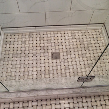 Curbed Walk-In Showers