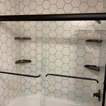 Othello Hexagon simulated-tile shower