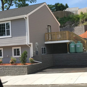 ALLAN BLOCK CLASSIC GRANITE GREY RETAINING WALL & MONOLITHIC GRANITE STEPS