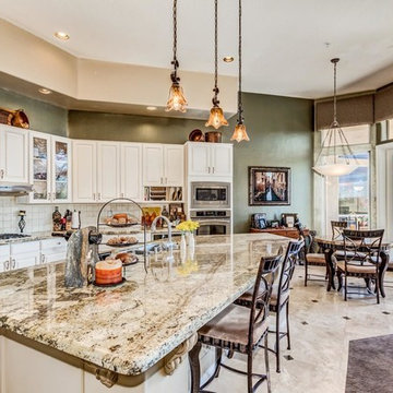 Designer Kitchen in McDowell Mountain Ranch