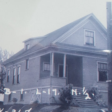 The original house in early 1900's