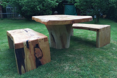 Tree Log Table and Benches