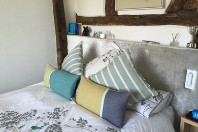 Inspiration for a contemporary bedroom in Other.