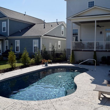 Trilogy Fiberglass Columbia Model Pool, Kidney Shaped