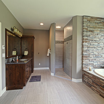 Cedar Lake Residence