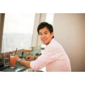 Nicholas Yus foto