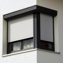Storm window shuttets