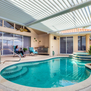Adjustable Louvered Pergola and Patio Cover