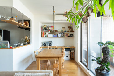 Design ideas for a dining room in Kobe.